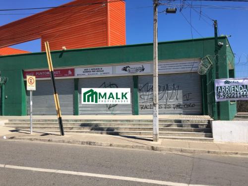 frente de los locales