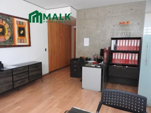 acceso y closet kitchen