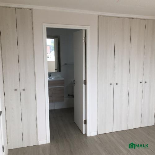closet y baño en suite